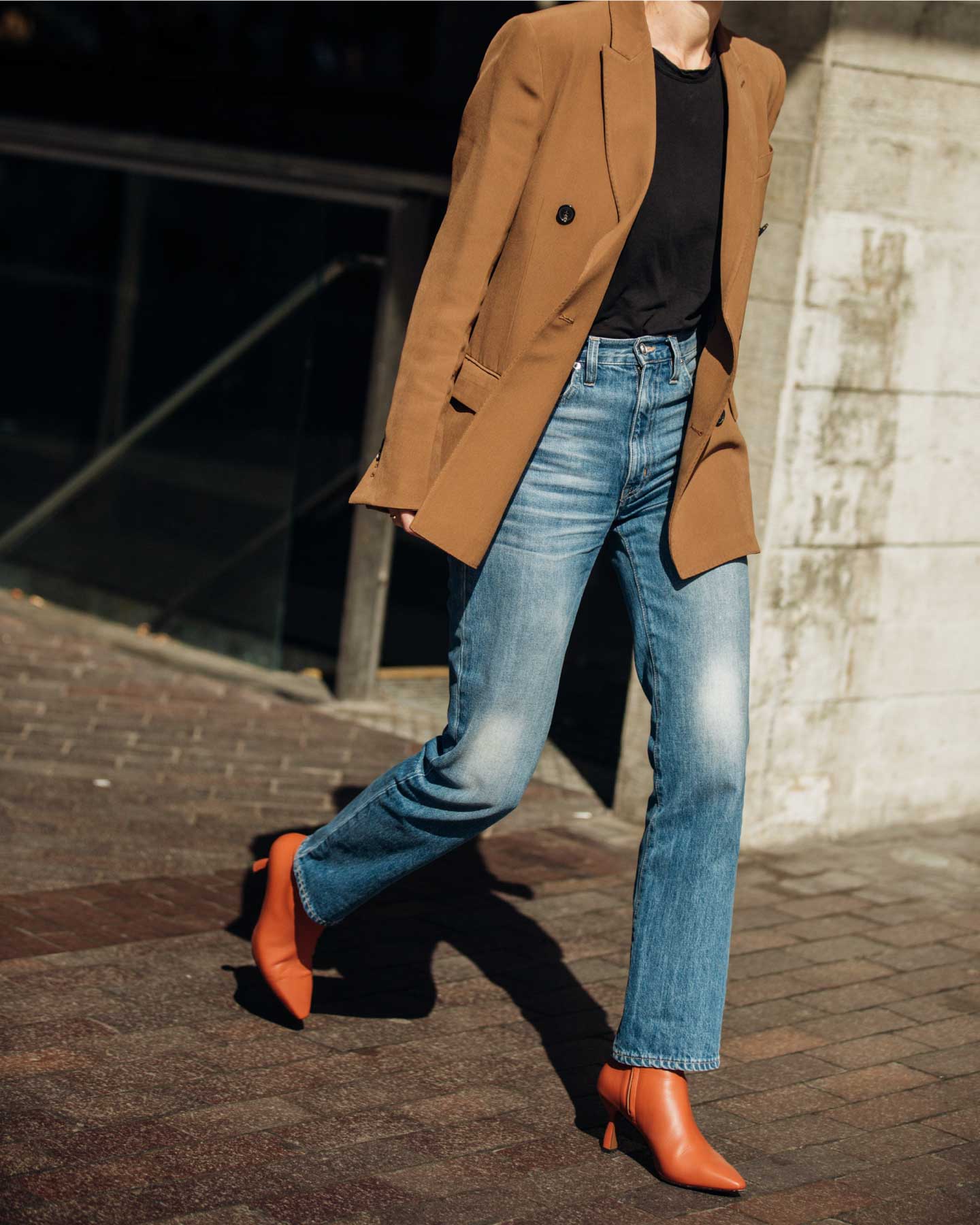 Combinar botines y jeans para temporada con estilo - Lookiero Blog