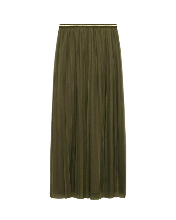 pleated green skirt