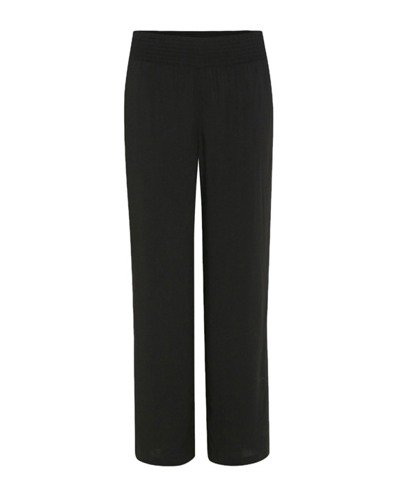 pantalón negro sastre estilo neutro tendencia 2023