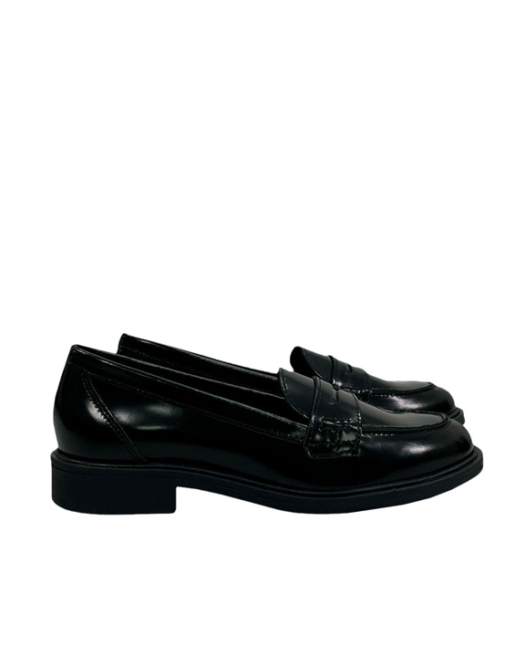 Schwarze Loafers